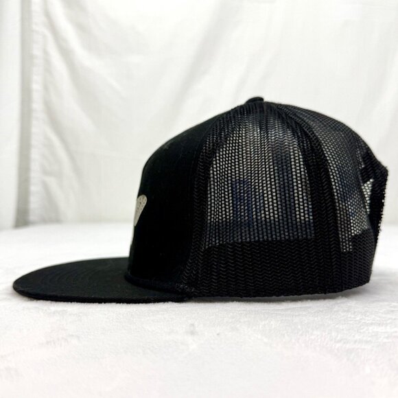 Art Class Butterfly Snapback Meshback Trucker Cap Hat Black - Picture 5 of 11